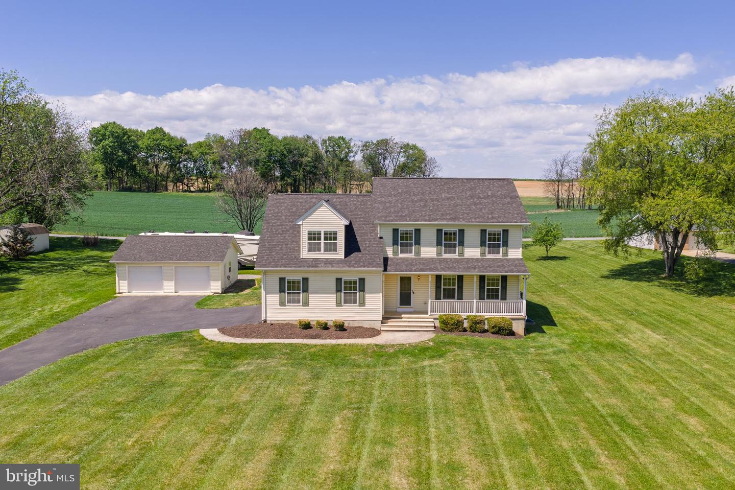 229 Quail Run Road, Summit Point, WV 25446