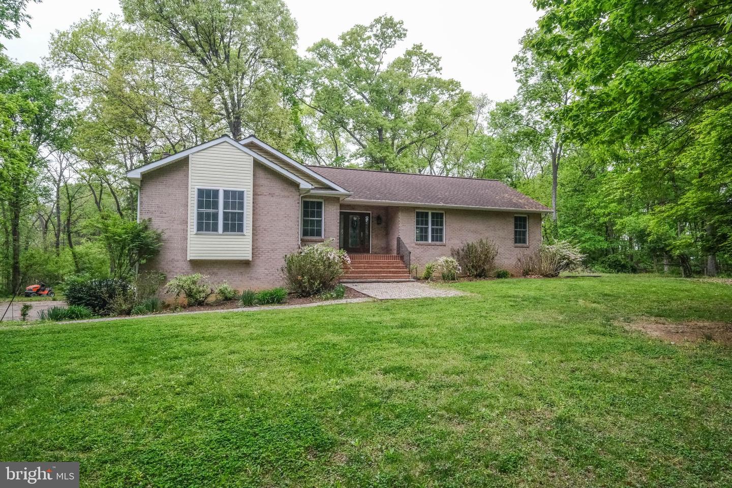 134 Kelcar Dr — photo