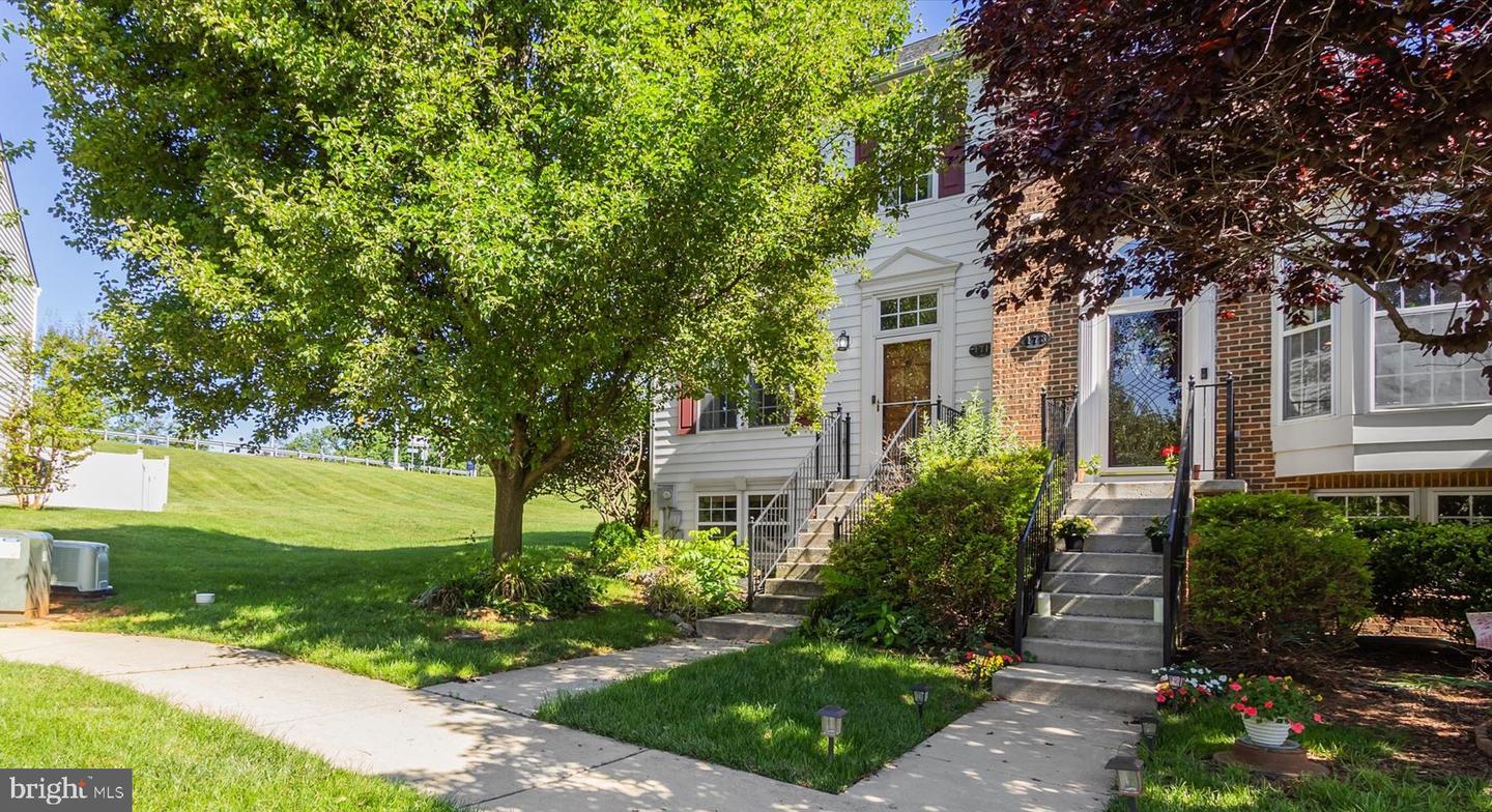 171 Riparian Lane, Ranson, WV 25438
