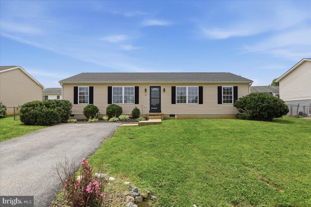 57 Stiles Way, Ranson, WV 25438 — photo 2