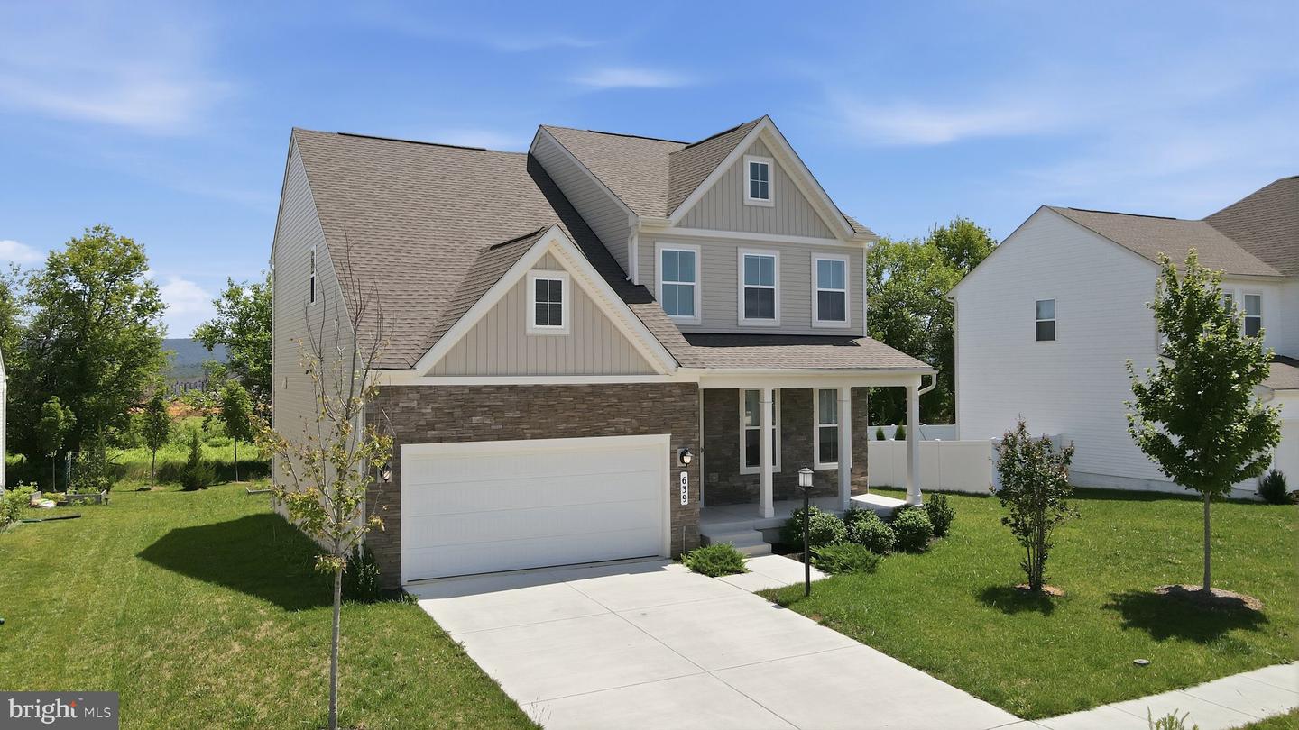 639 Barksdale Dr — photo