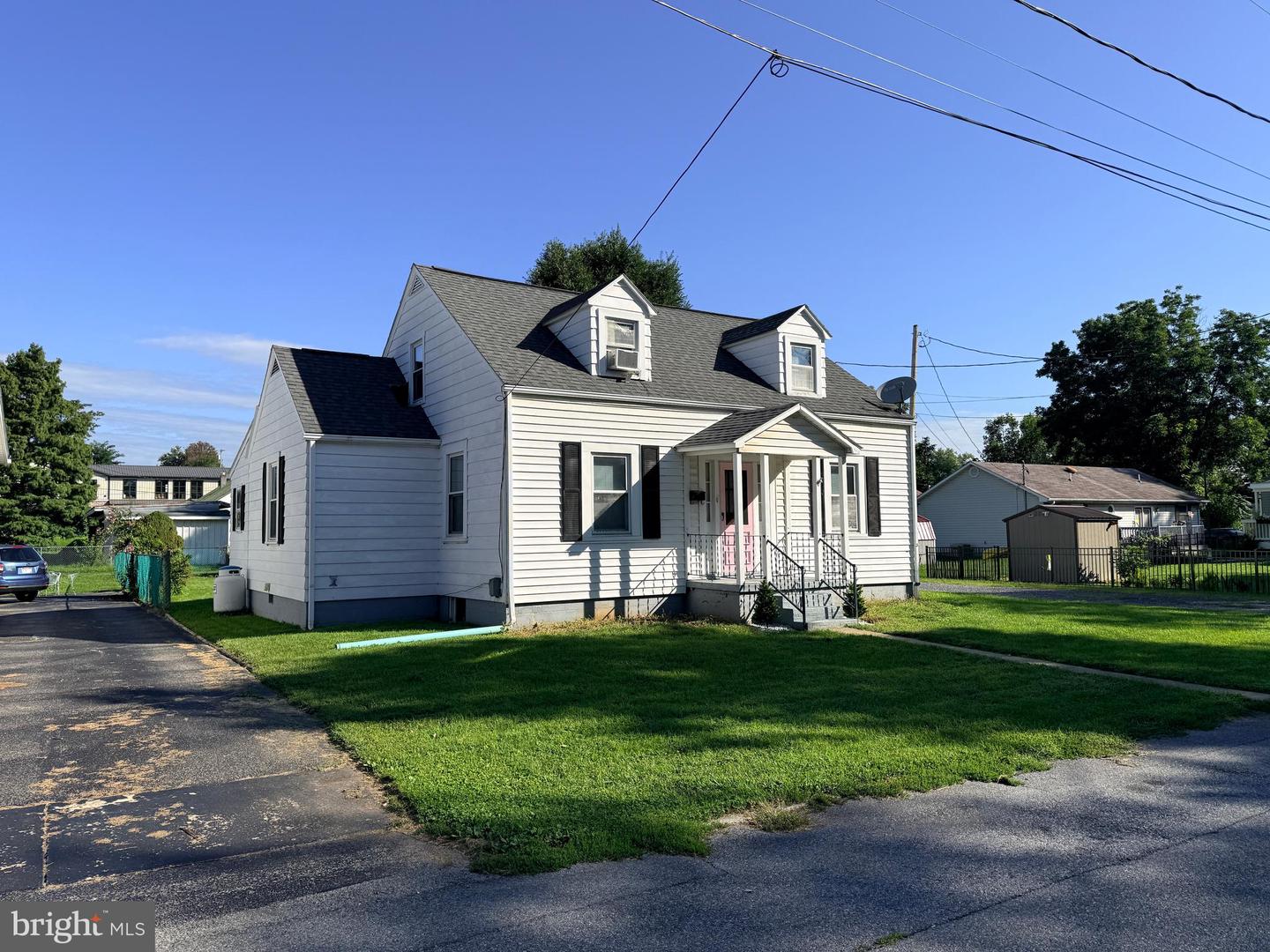 225 E 2nd Avenue, Ranson, WV 25438 — photo 2