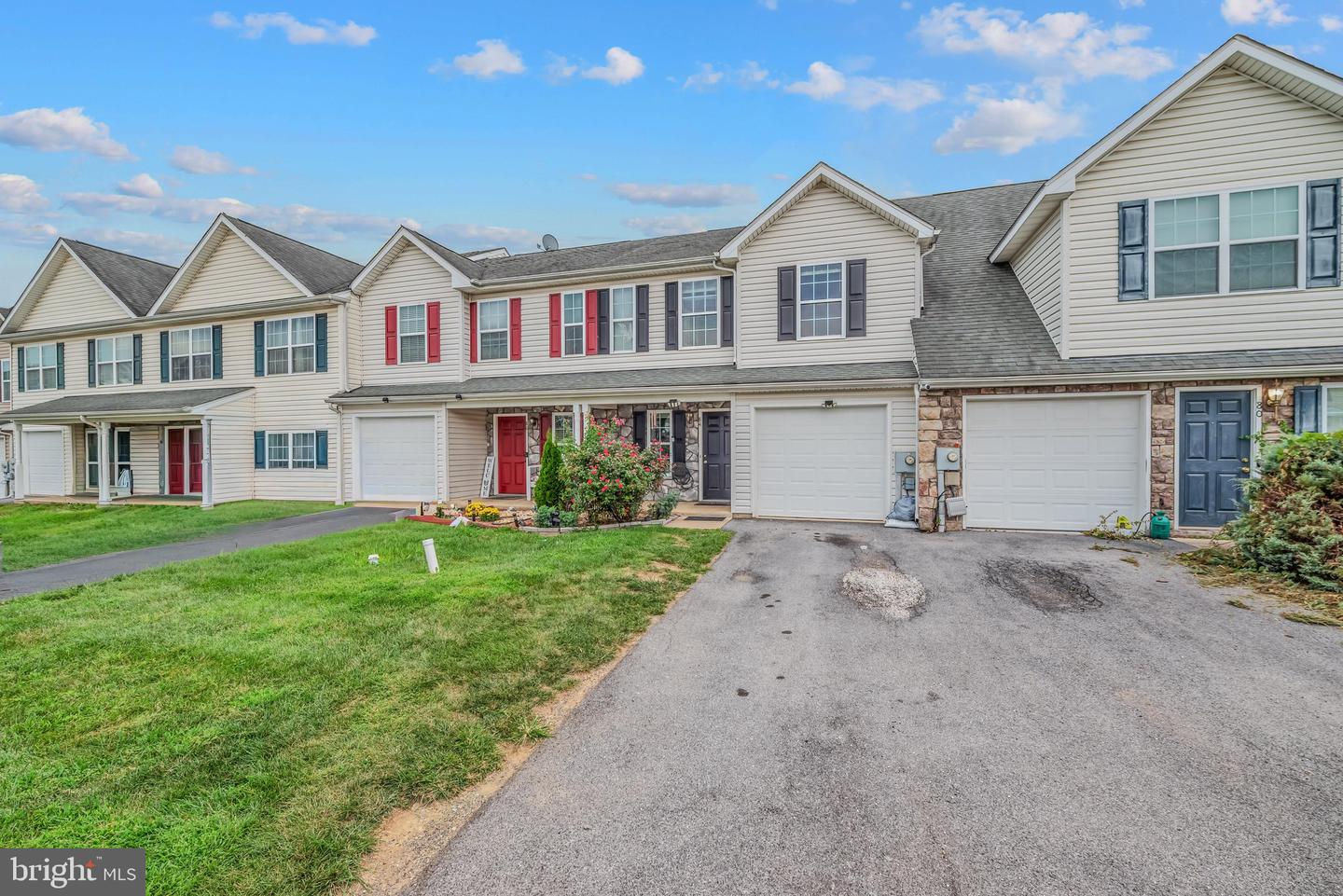 84 Fuzzy Tail Drive, Ranson, WV 25438 — photo 3