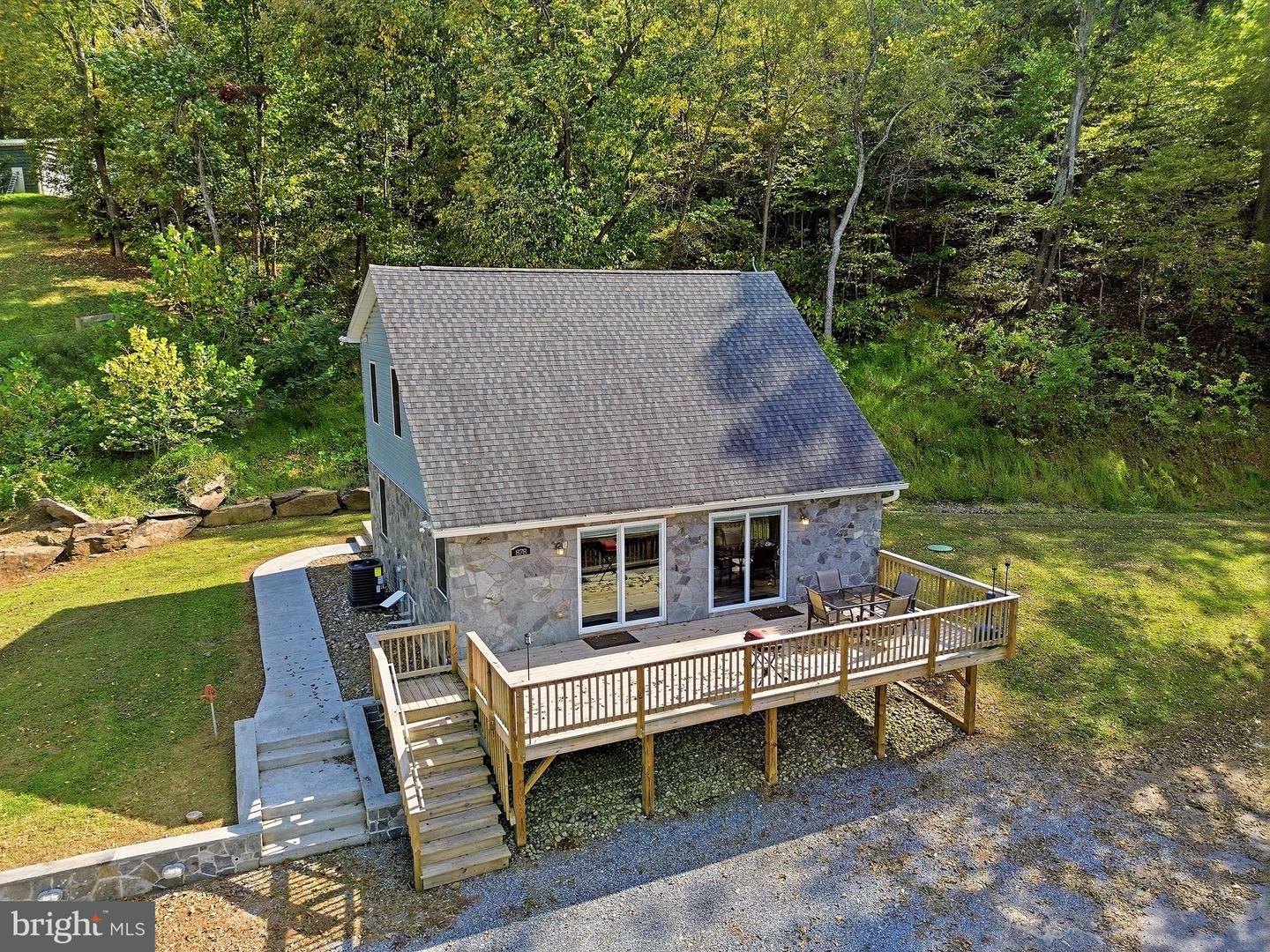 878 Wilt Rd — photo