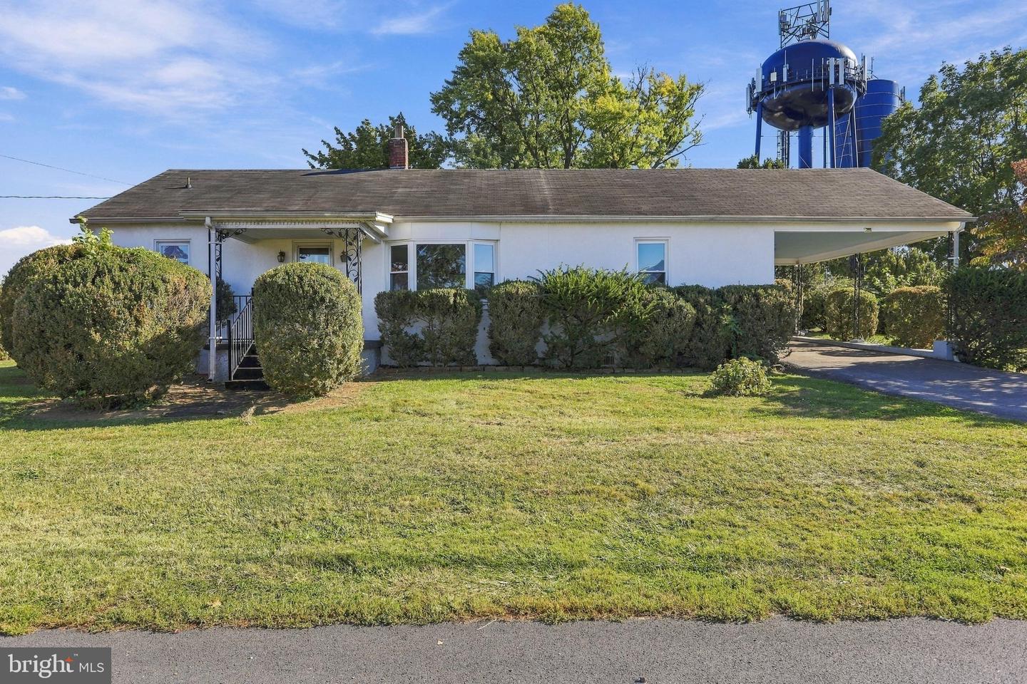 210 E 7th Avenue, Ranson, WV 25438 — photo 3