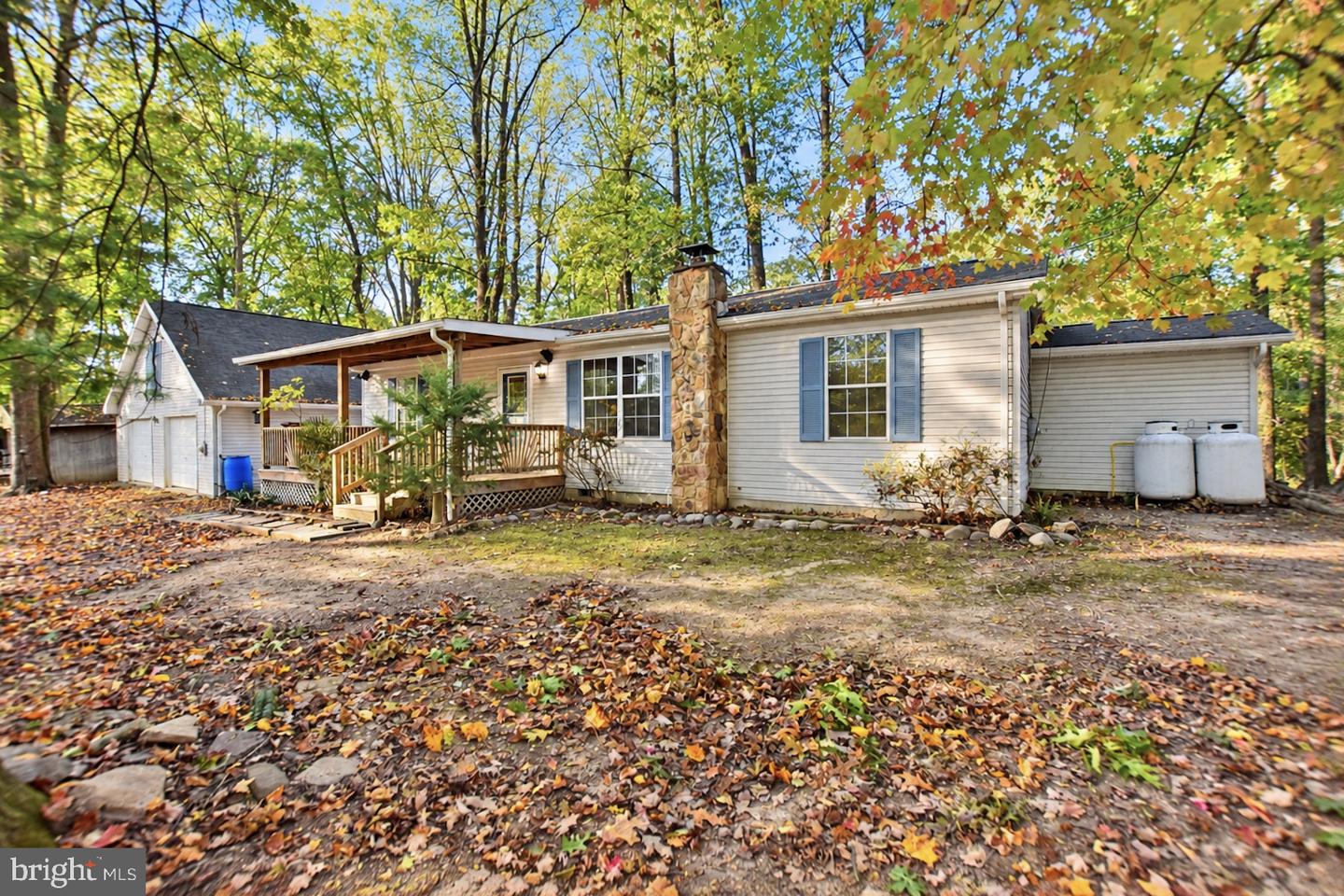 587 Gray Fox Rd — photo