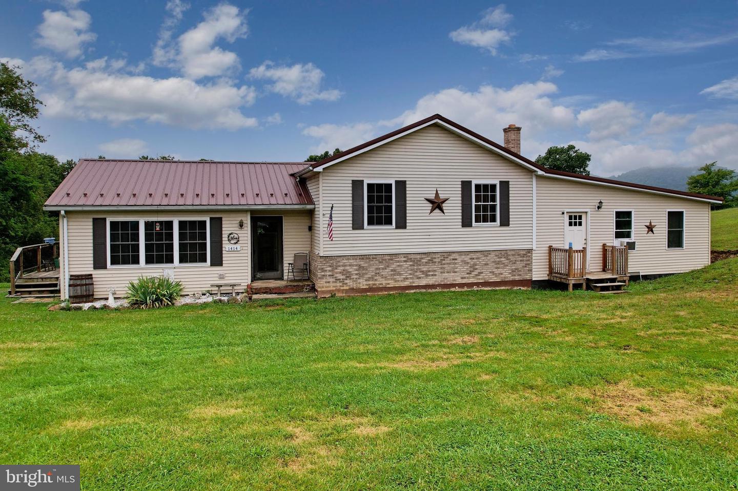 1414 Old Furnace Road, Ridgeley, WV 26753