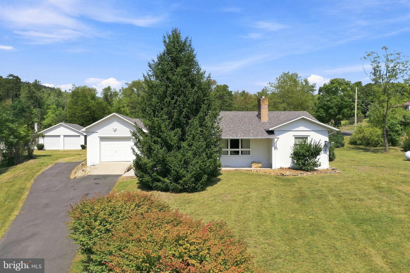 12100 Fort Ashby Rd — photo