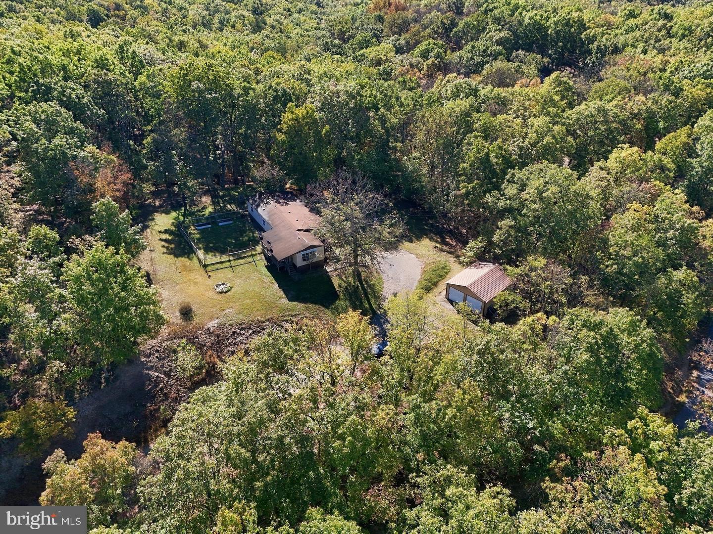 698 Horseshoe Rd — photo