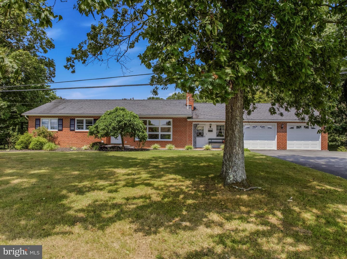 3779 Fairview Dr — photo