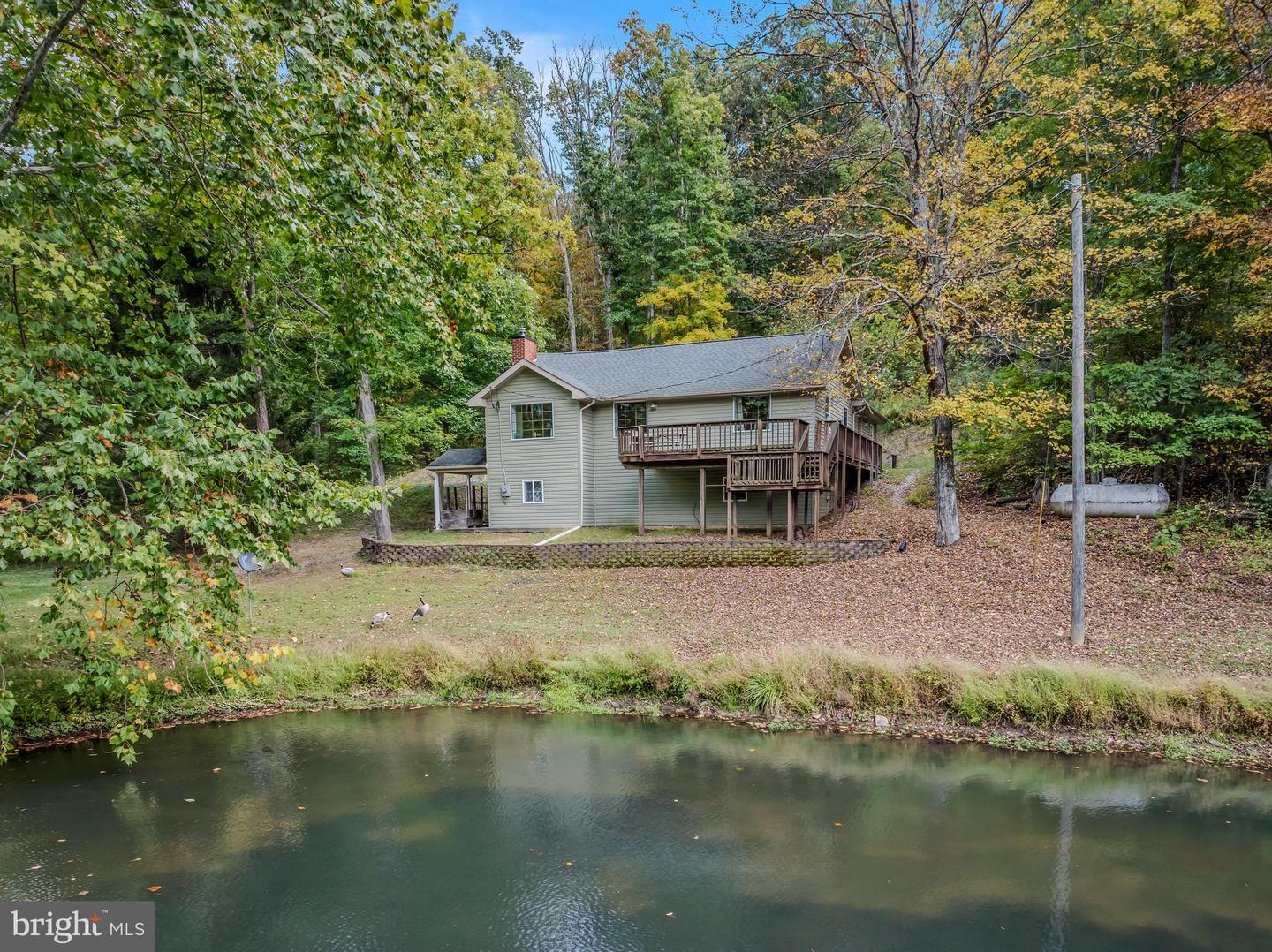 7183 Cacapon Rd — photo