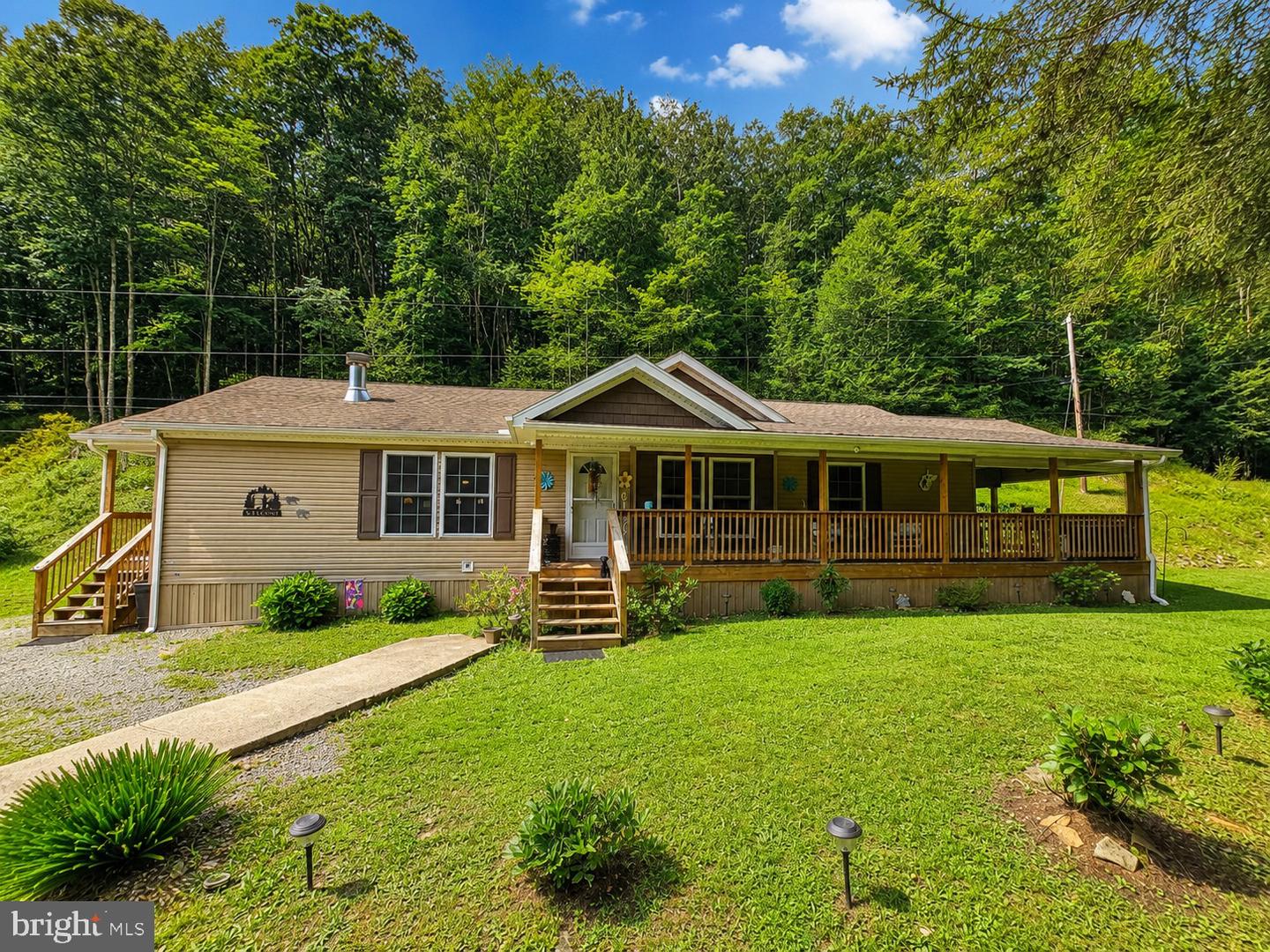 14107 Back Mountain Rd. — photo