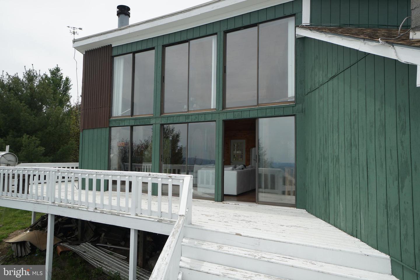 55 Burton Rd. — photo