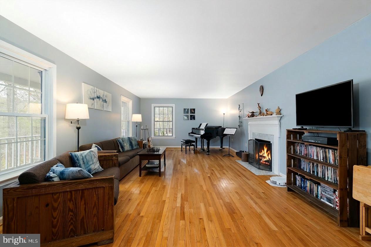 232 Oakmont Estates Dr — photo