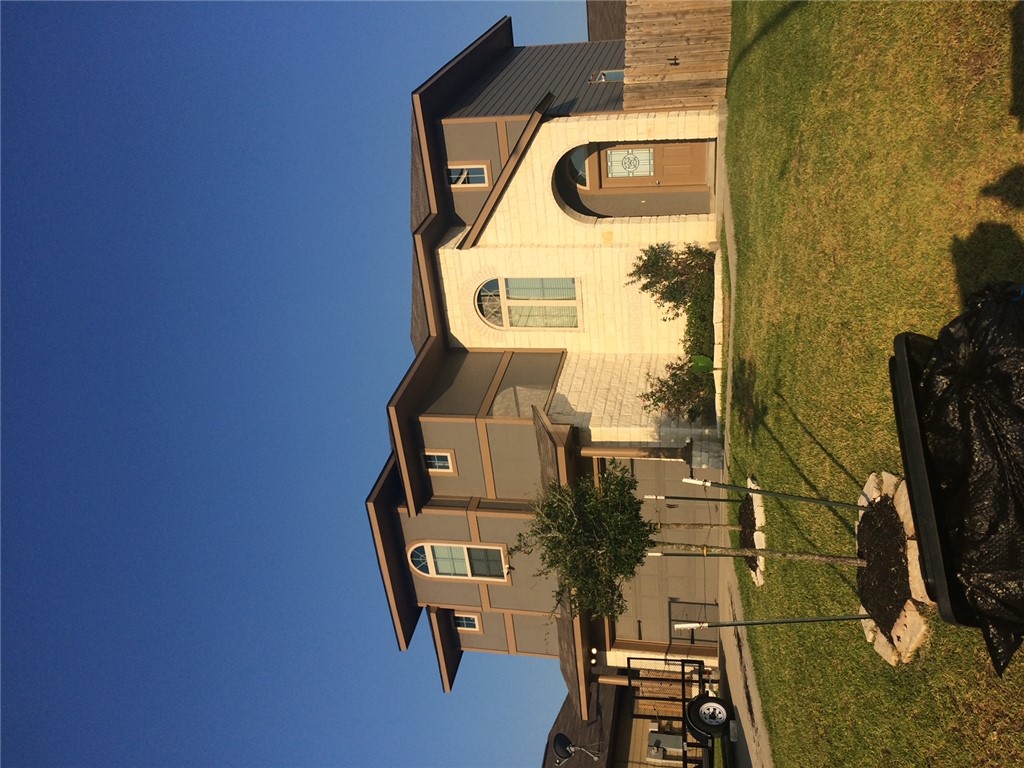 212 Simi Drive — photo
