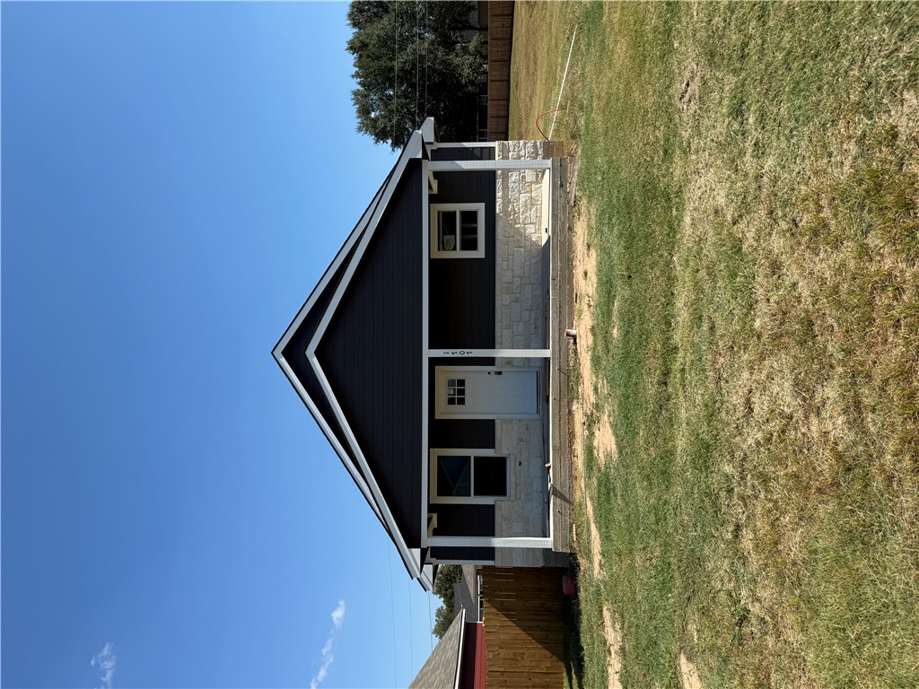 1707 Pine Street — photo