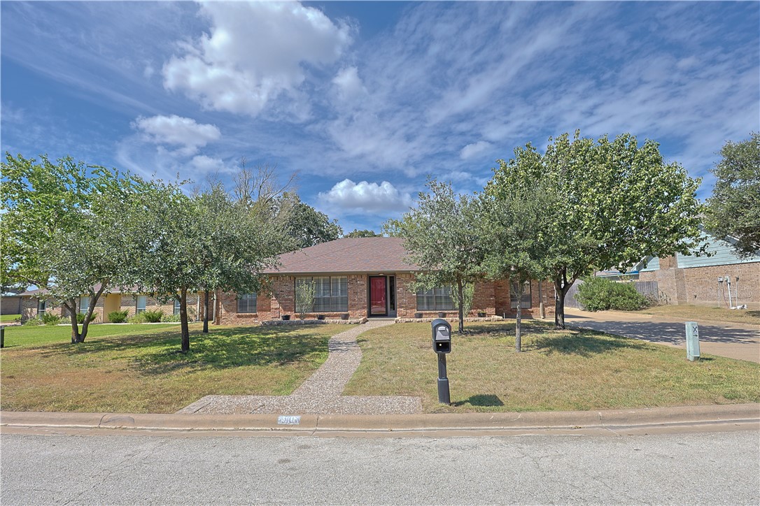 2903 Par Drive — photo