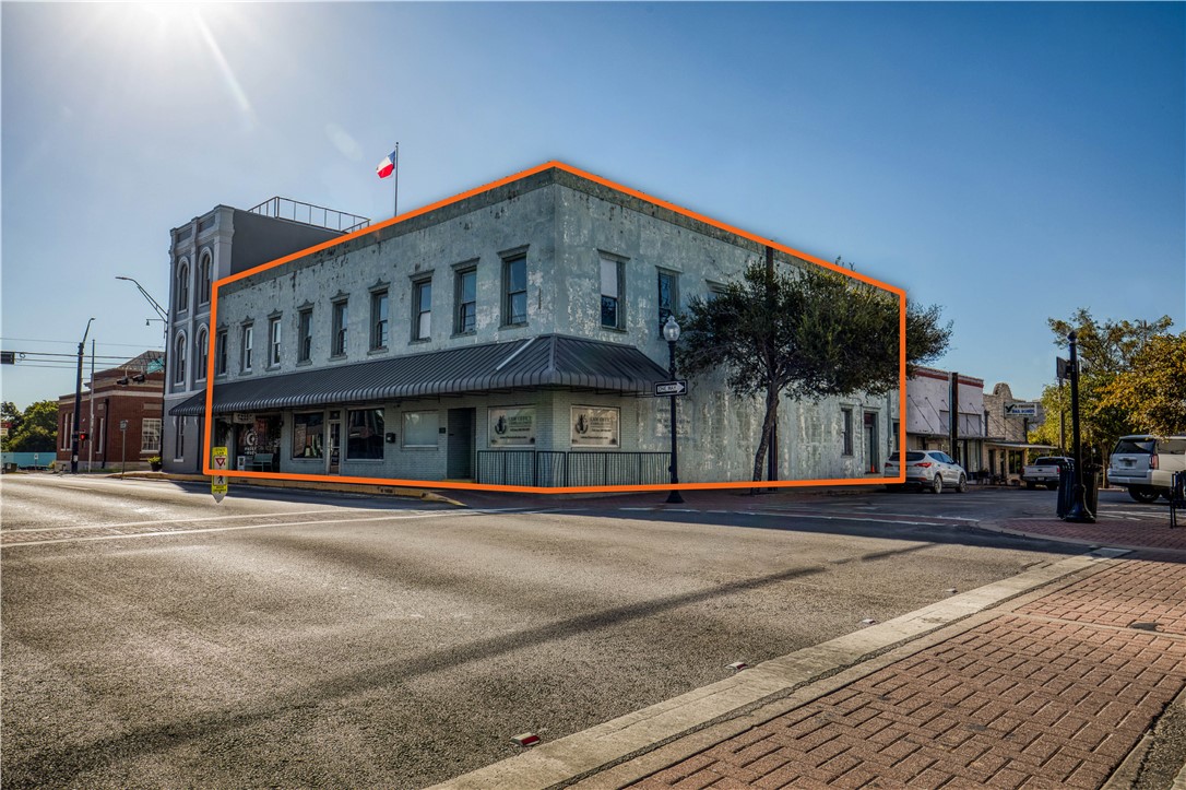 214 East Main Street — photo