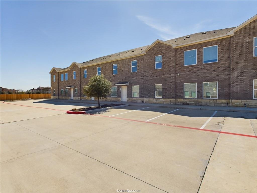 2910 Town Square Avenue 2103 — photo