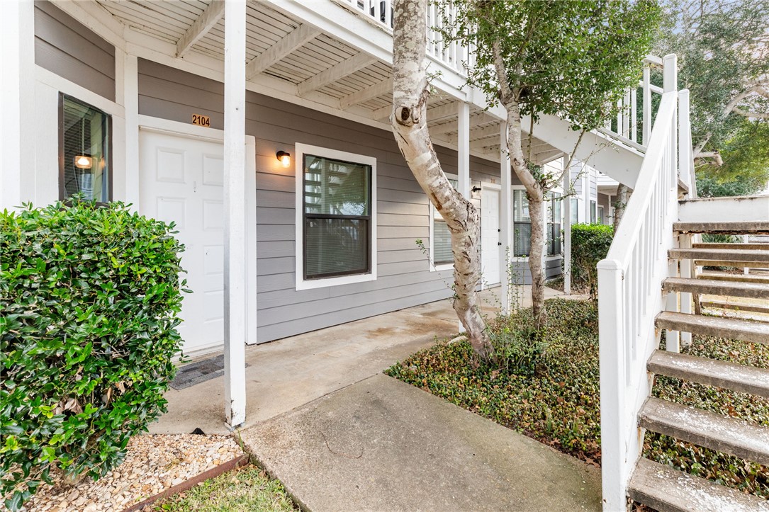 4441 Old College Road 2104 — photo