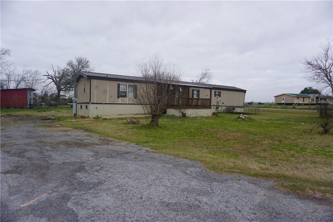 5765 Post Oak Loop, Midway, TX 75852 — photo 2