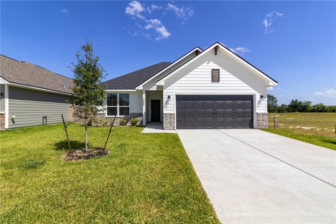 2607 Falcon Ridge Drive — photo