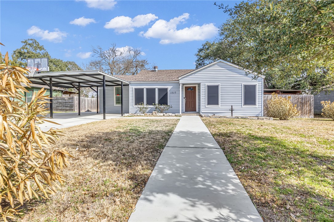 1517 Oakview Street — photo