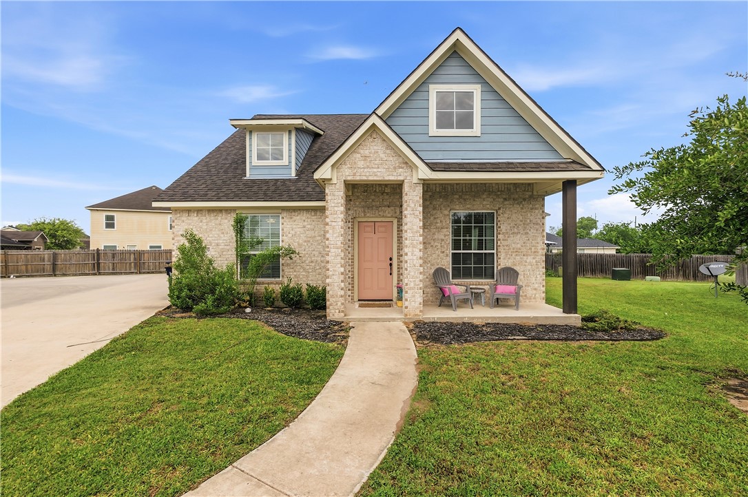 7009 Canter Court — photo