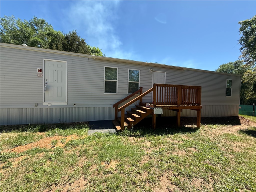 10181 FM 391 — photo