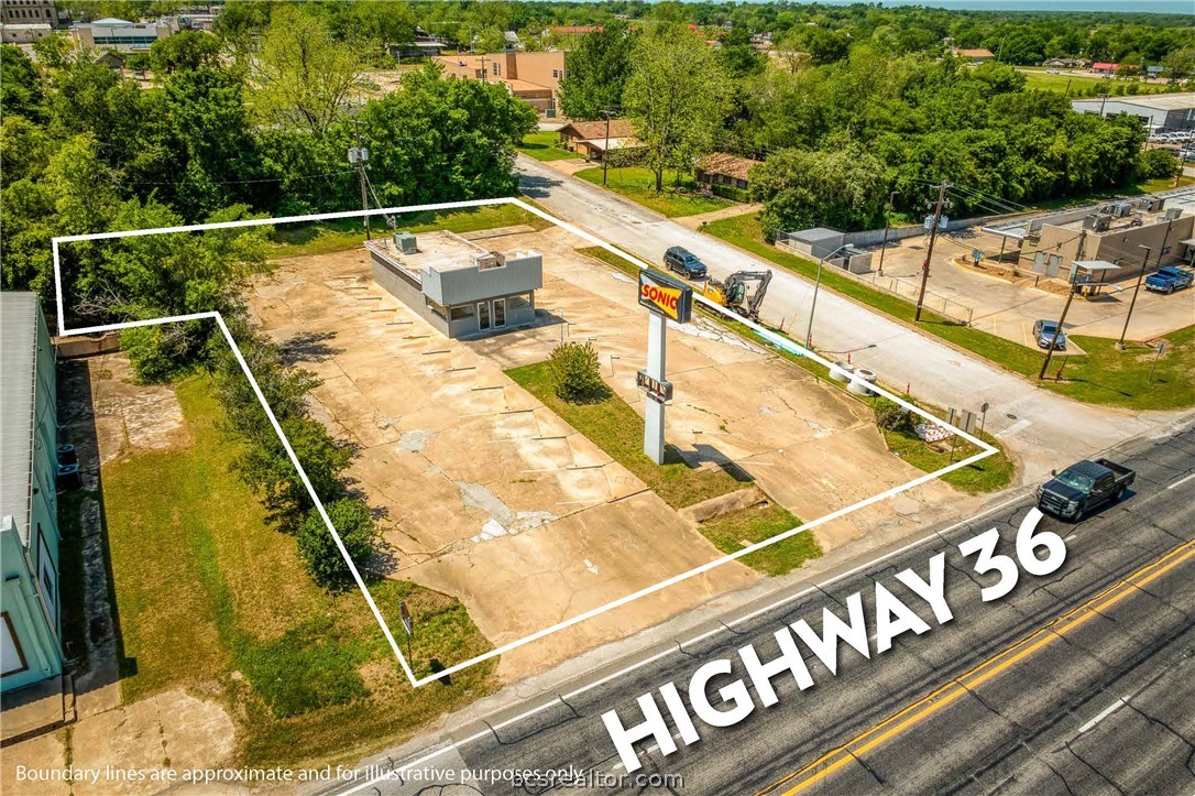 310 State Hwy 36 South — photo