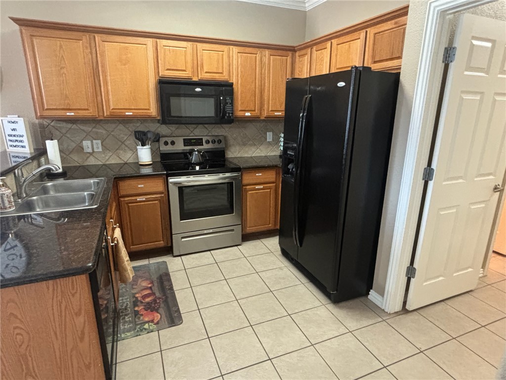 1001 Krenek Tap Road 2801 — photo