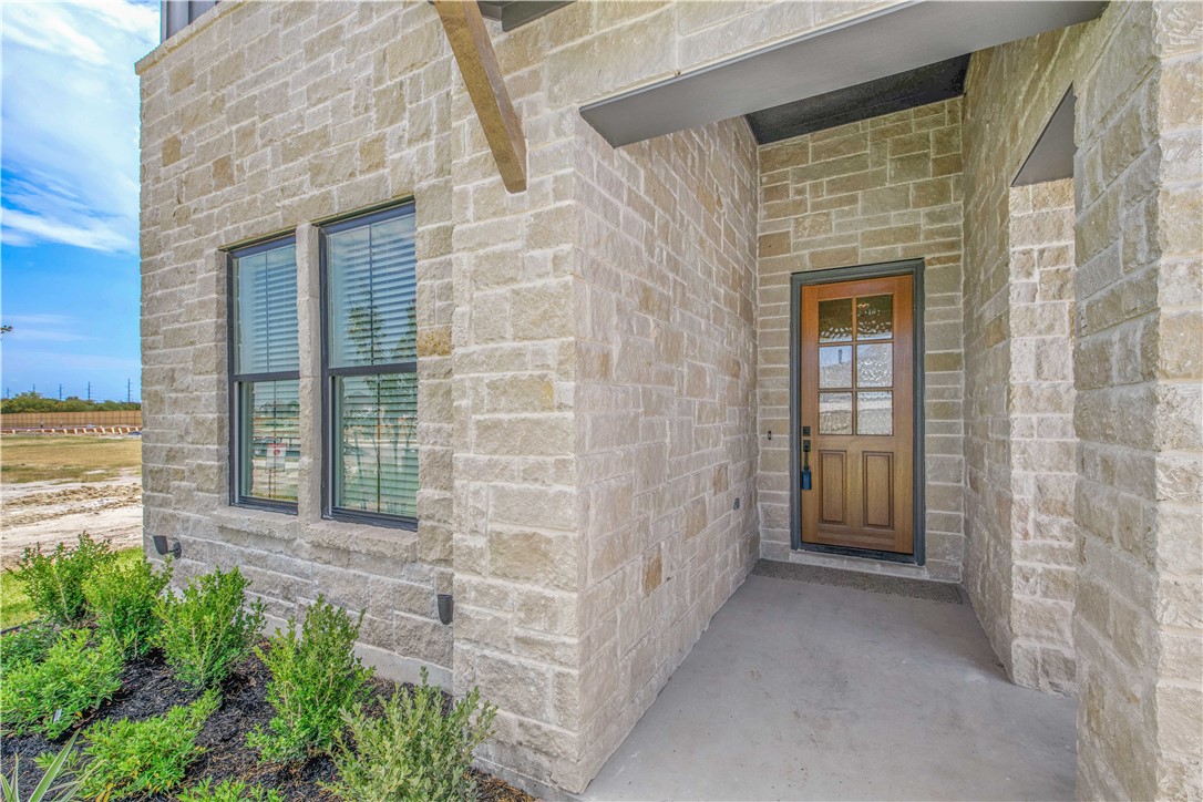 5010 Acadia Loop, Bryan, TX 77802 — photo 2