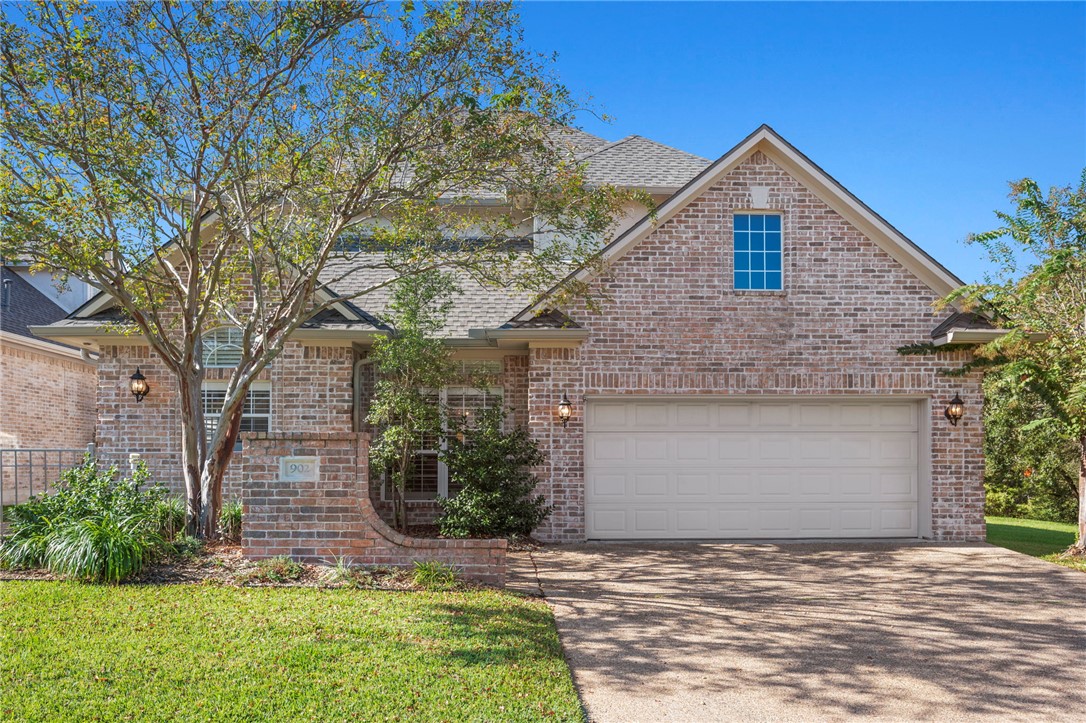 902 Grand Oaks Circle — photo