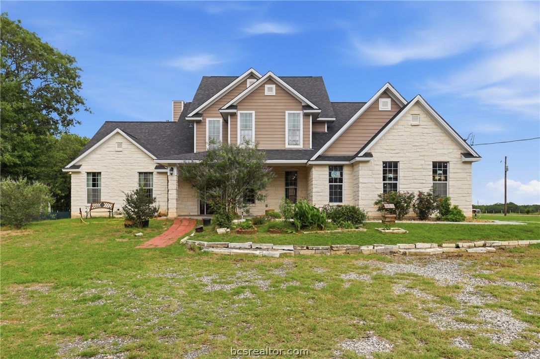 3860 Grapevine Drive — photo