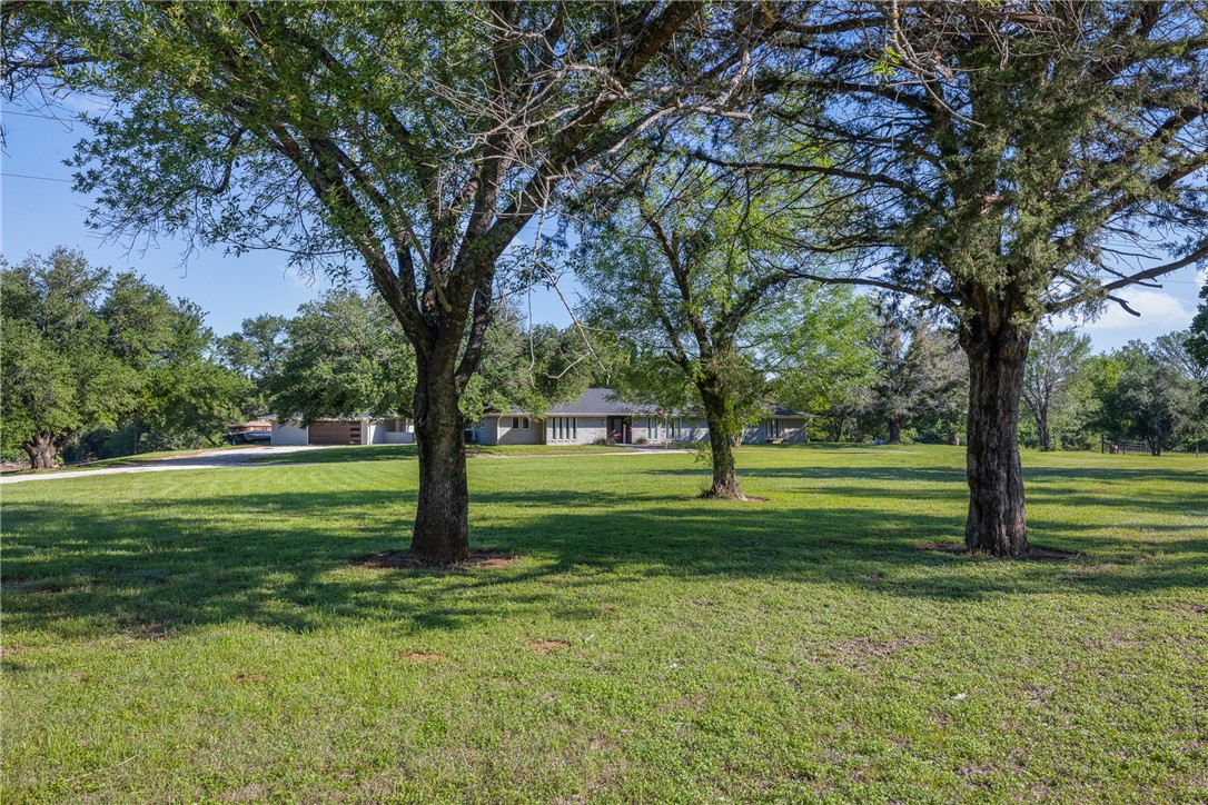 871 Cazey Loop — photo
