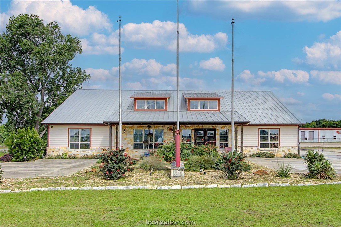 8050 State Highway 21 — photo