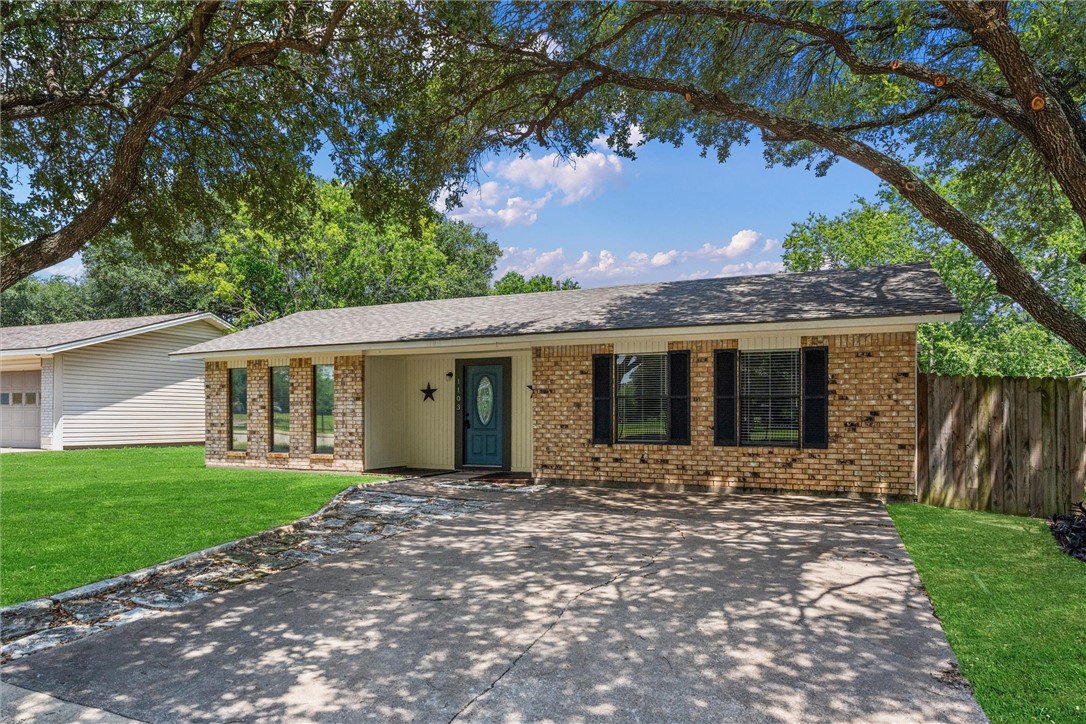 1103 Haines Drive — photo