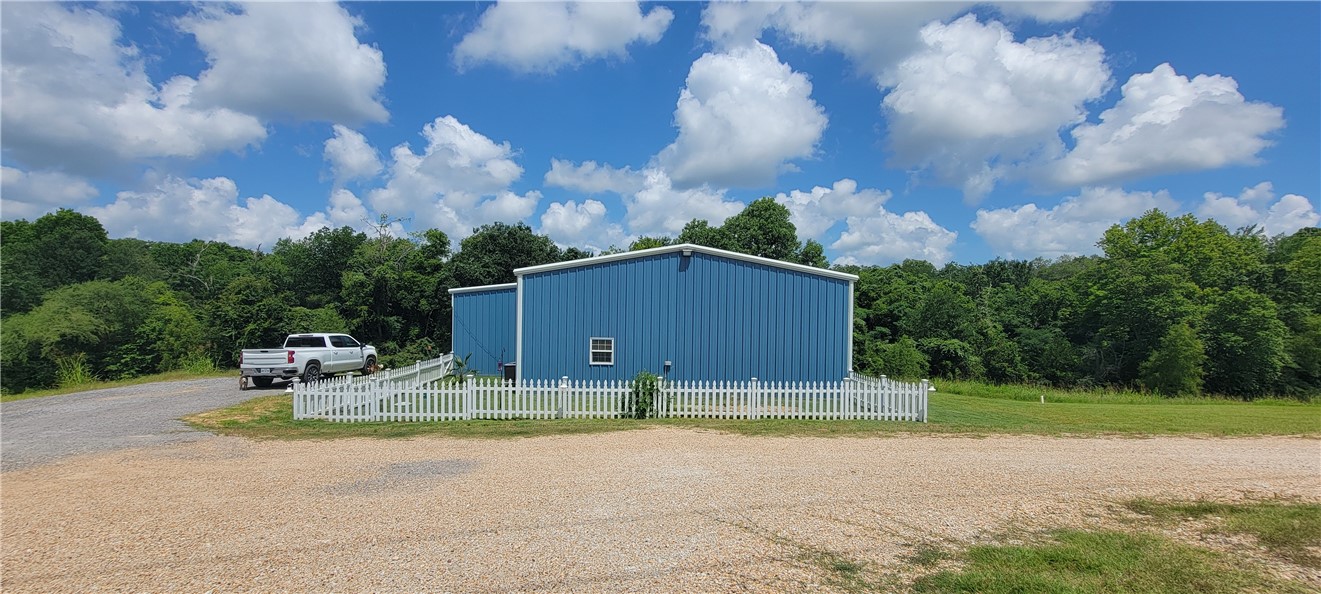 967 Little Mississippi Cemetery Road — photo