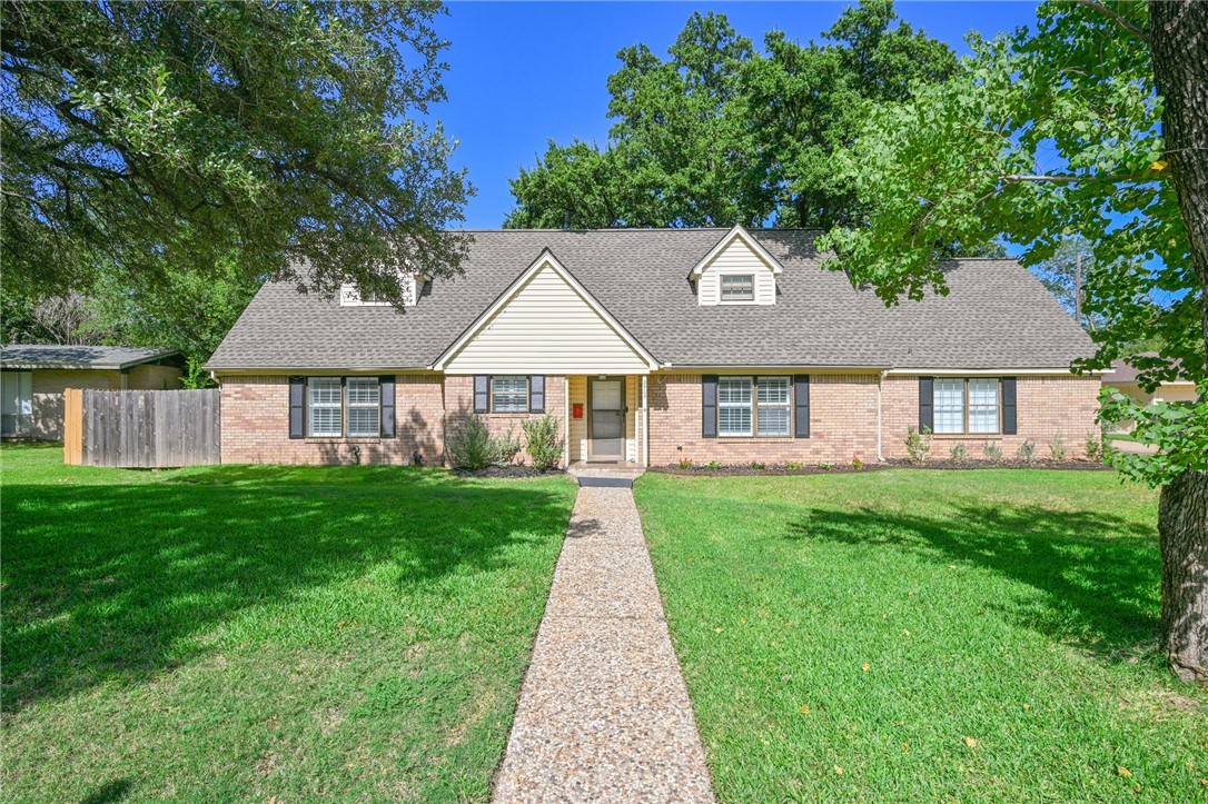 2505 Willow Bend Drive — photo