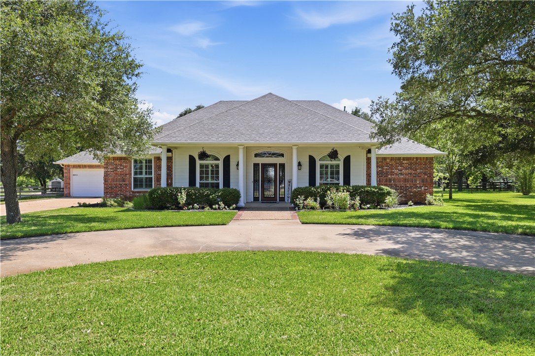 4112 Buckingham Circle — photo