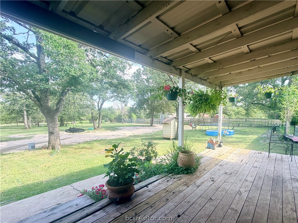 952 Timber Ridge, Caldwell, TX 77836 — photo 2