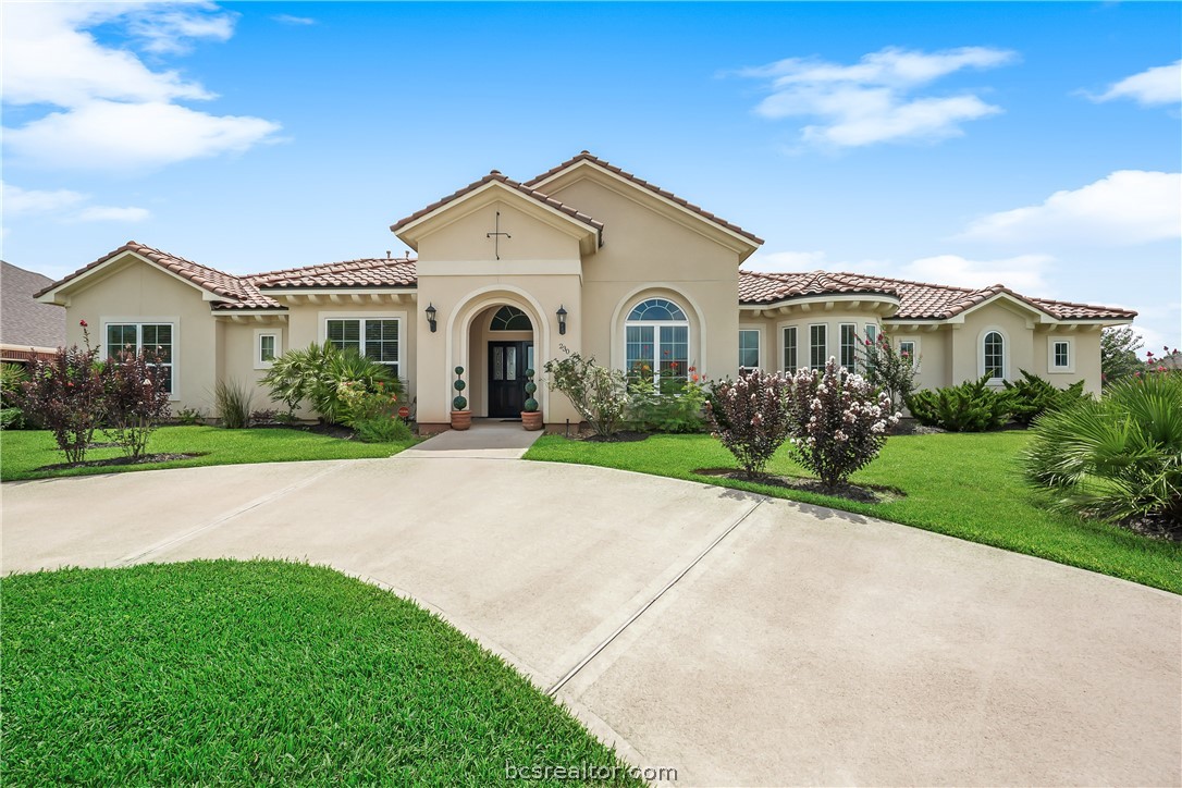 230 Lawrence Marshall Drive — photo