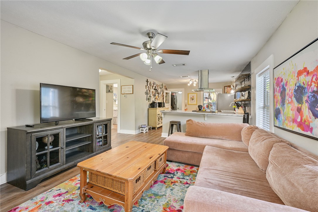 1207 E 26th Street, Bryan, TX 77803 — photo 3