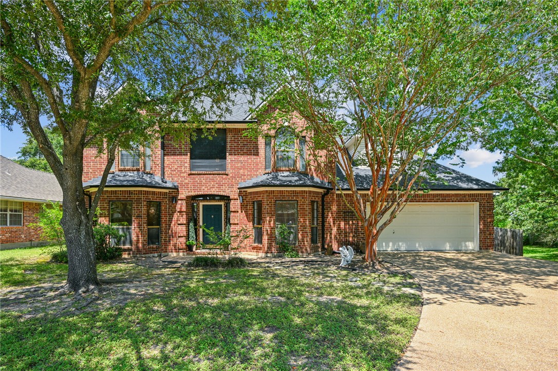 4221 Bedford Court — photo