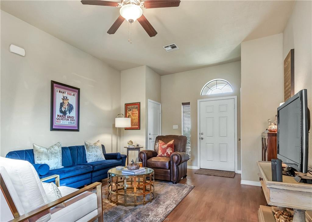 2015 Mountain Wind, Bryan, TX 77807 — photo 3