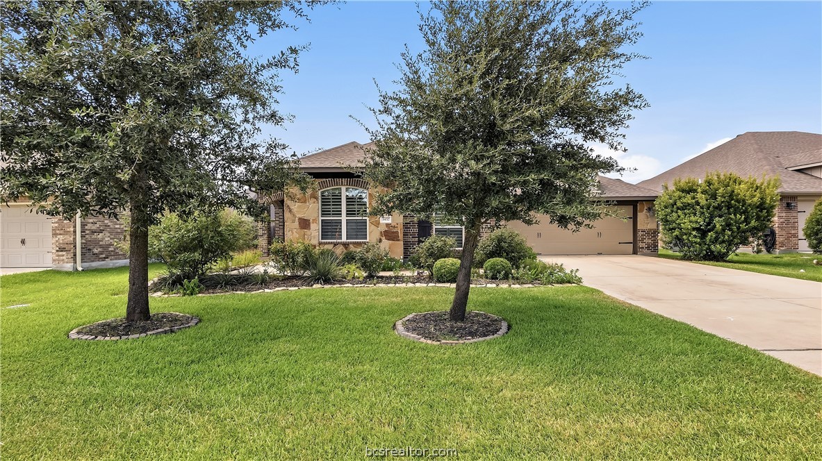 3432 Lockett Hall Circle — photo