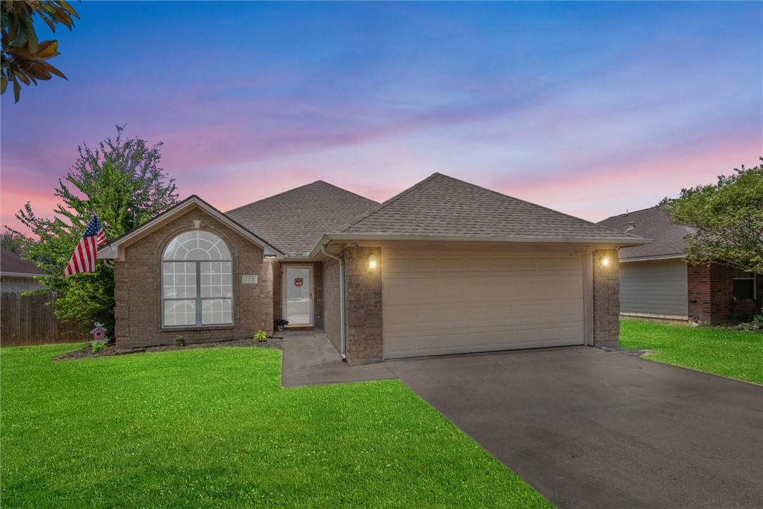 115 Lonesome Dove Drive — photo