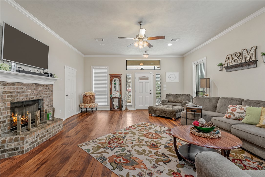 918 Dove Landing Drive — photo