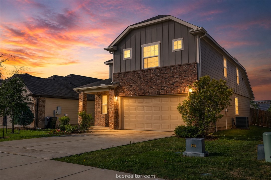 4702 Nopalitos Way — photo