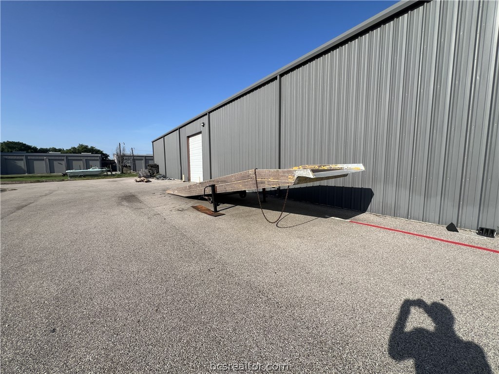 1001 N Bryan, Bryan, TX 77803 — photo 2